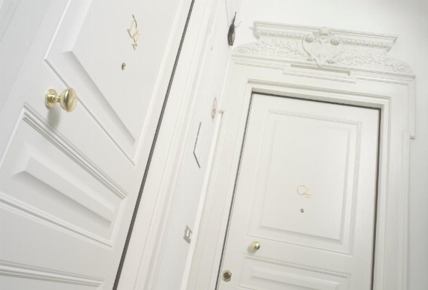 Palace Suite image 22